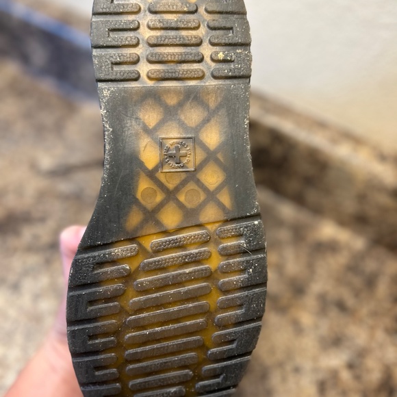 Doc Marten 1460 smooth lace up boots - Picture 2 of 4